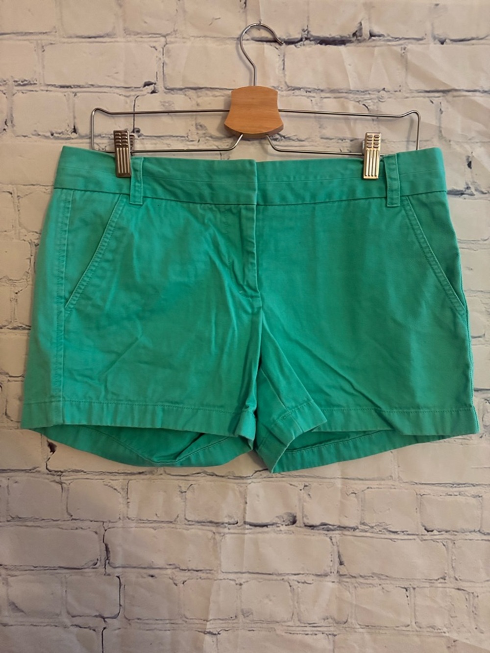 J Crew Chino Short Seafoam Green size 6